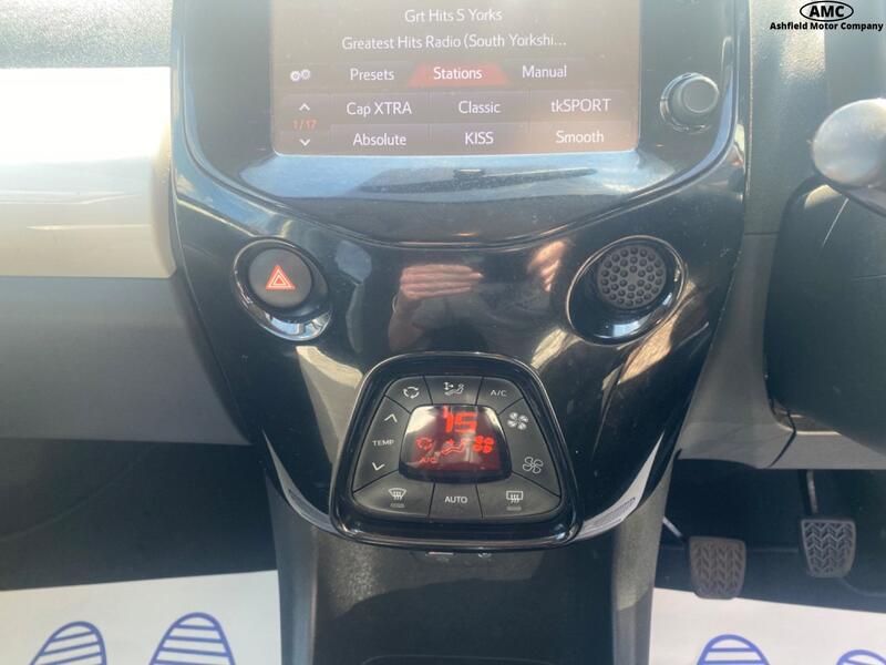 TOYOTA AYGO
