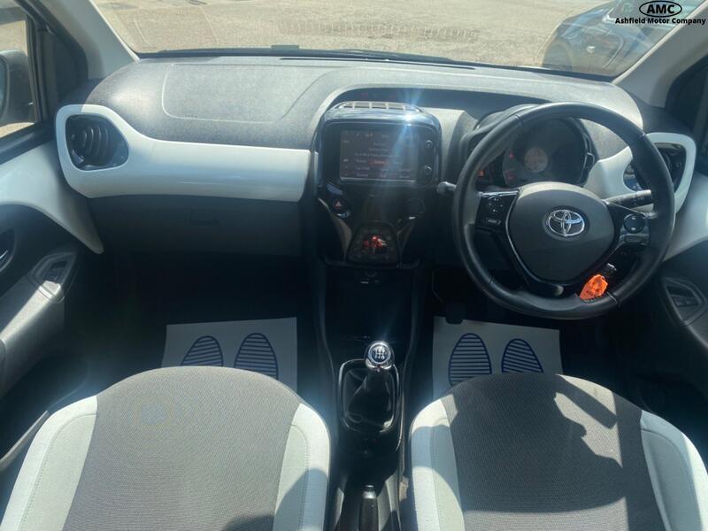 TOYOTA AYGO