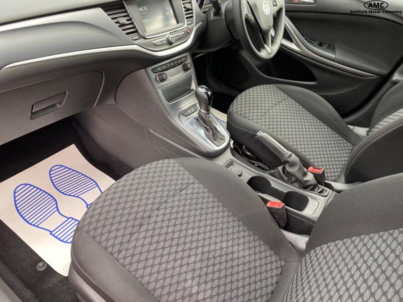 VAUXHALL ASTRA