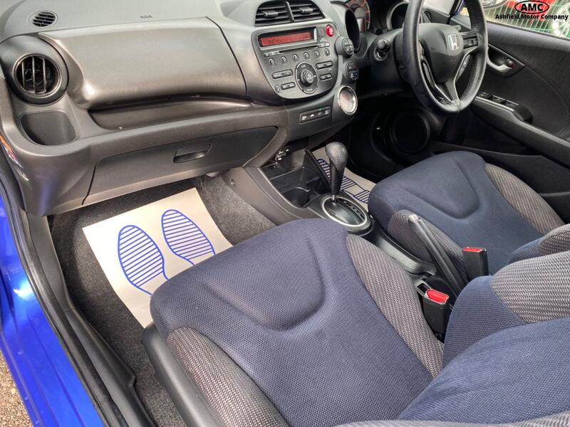 HONDA JAZZ