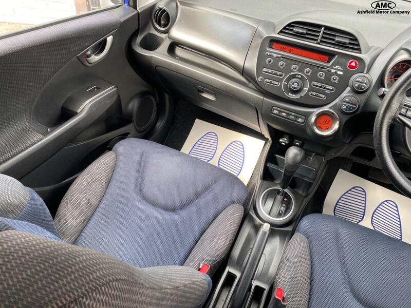 HONDA JAZZ