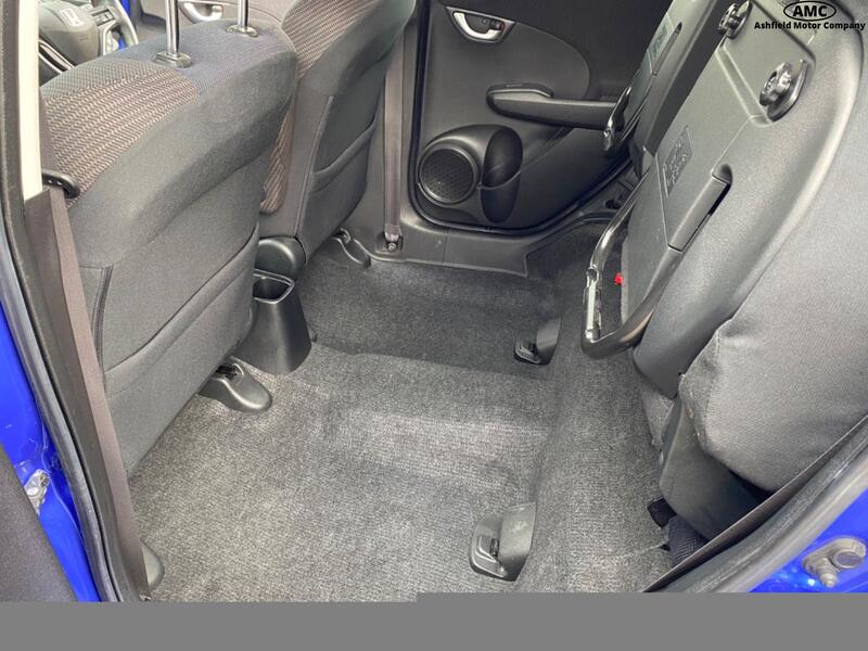 HONDA JAZZ