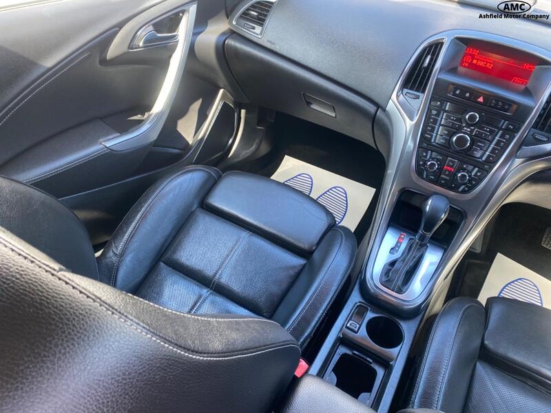 VAUXHALL ASTRA