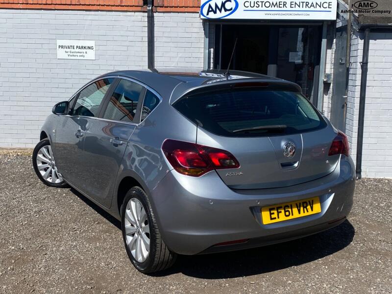 VAUXHALL ASTRA