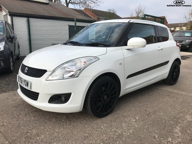 SUZUKI SWIFT