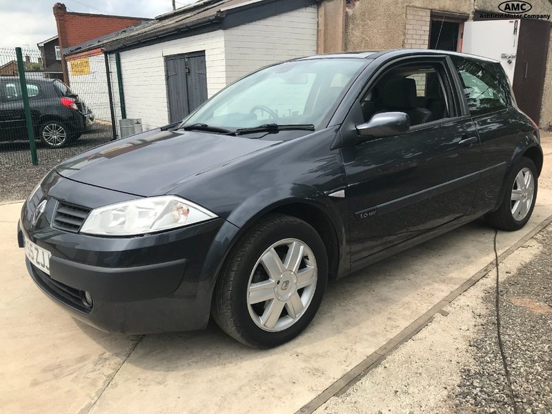 RENAULT MEGANE