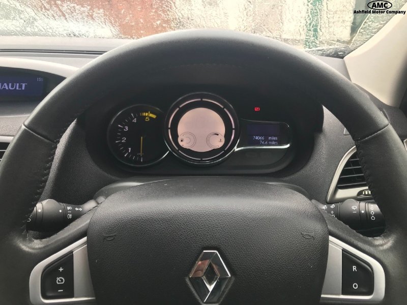 RENAULT MEGANE