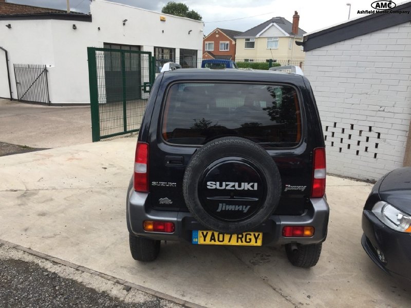 SUZUKI JIMNY