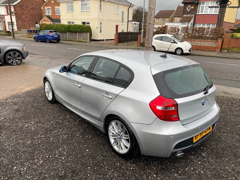 BMW 1 SERIES